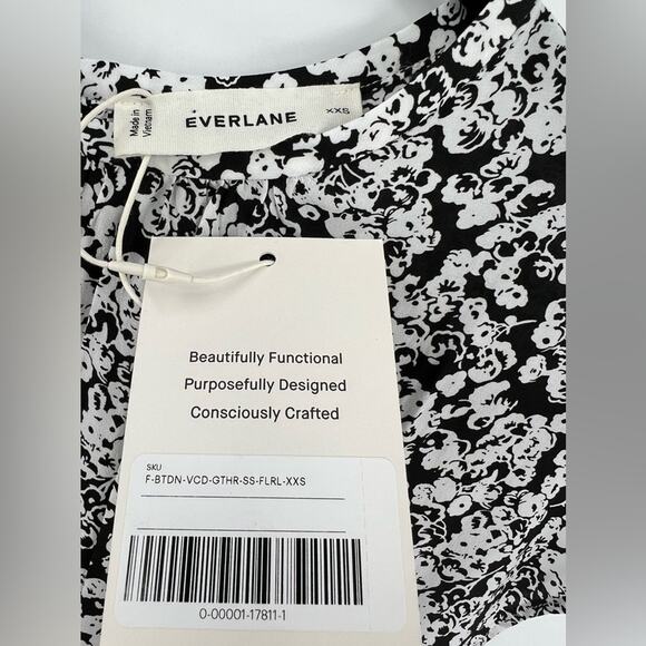 🆕 NWT Everlane The Gathered Neck Top Blouse Floral Flower Capped Sleeve Sz XXS - Picture 15 of 16